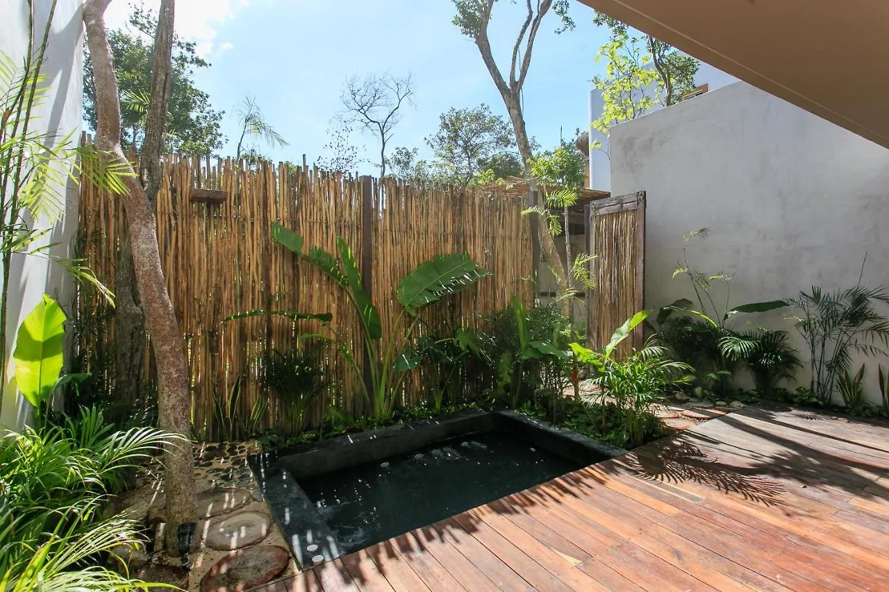Eco-Chic Design Condos Wrapped In Nature'S Elements By Stella Rentals Tulum 0*,  Meksika